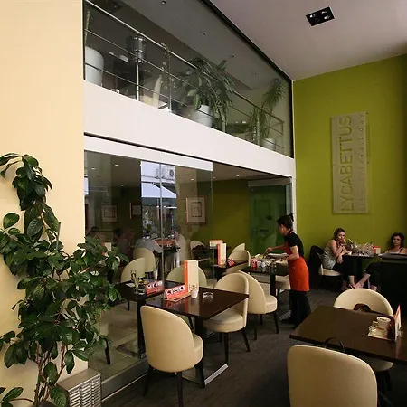 Lozenge Hotel 4*