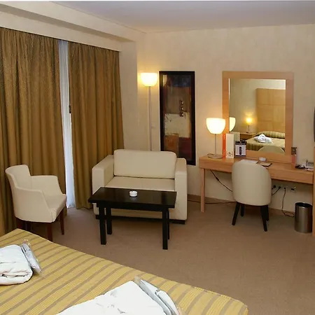 Hotel Lozenge 4*